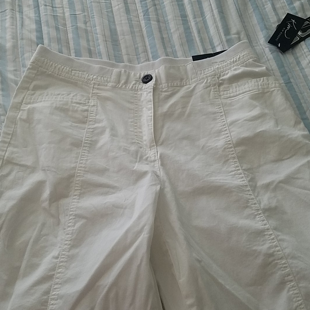 White Bermuda shorts Kim Rogers